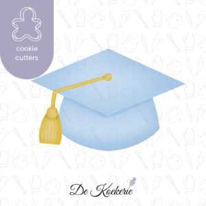 Productafbeelding van een koekuitsteker in de vorm van een afstudeerhoedje.