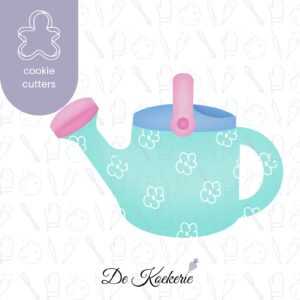 Koekuitsteker in de vorm van een gietertje voor kinderen. Dit uitsteekvormpje is een leuke aanvulling om koekjes te maken in een strand of tropisch thema.