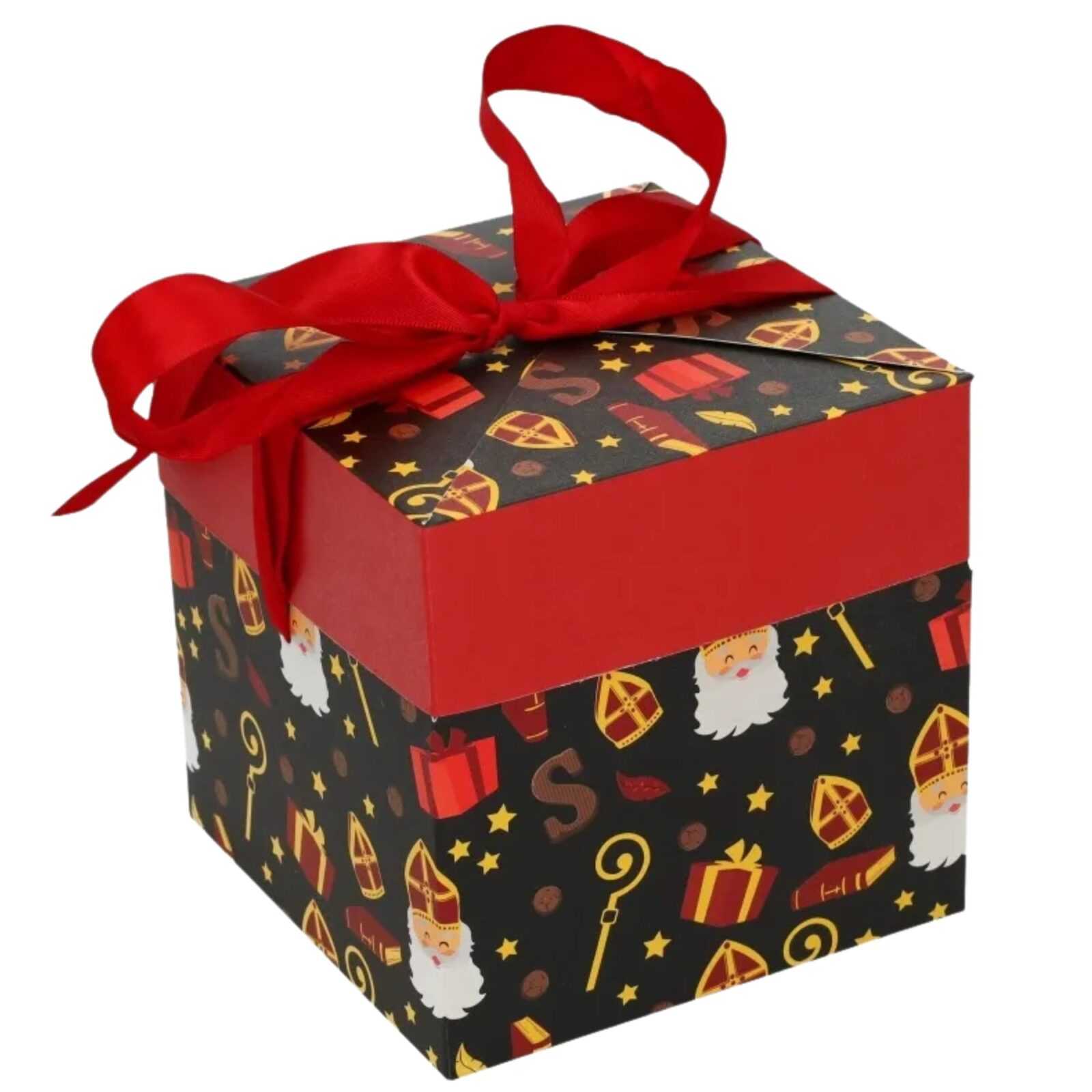 Sinterklaas geschenkdoos van 15x15x15 cm. De doos is zwart met allerlei leuke sinterklaasmotieven erop gedrukt en heeft een rood lint. Het deksel en het lint zijn aan de doos bevestigd.